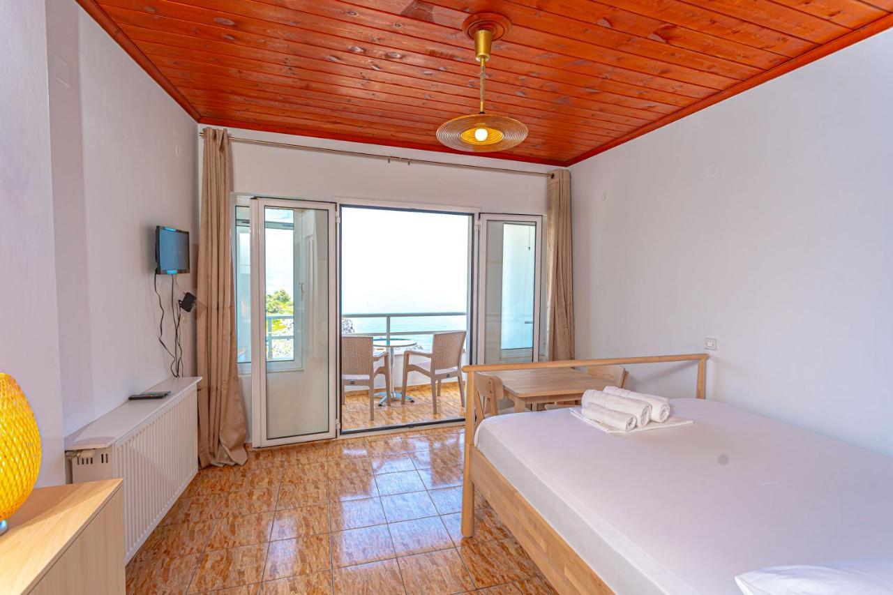 The Life Suites Limnionas  Ngoại thất bức ảnh