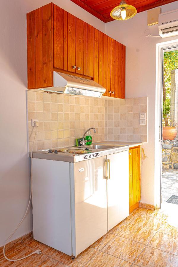 The Life Suites Limnionas  Ngoại thất bức ảnh